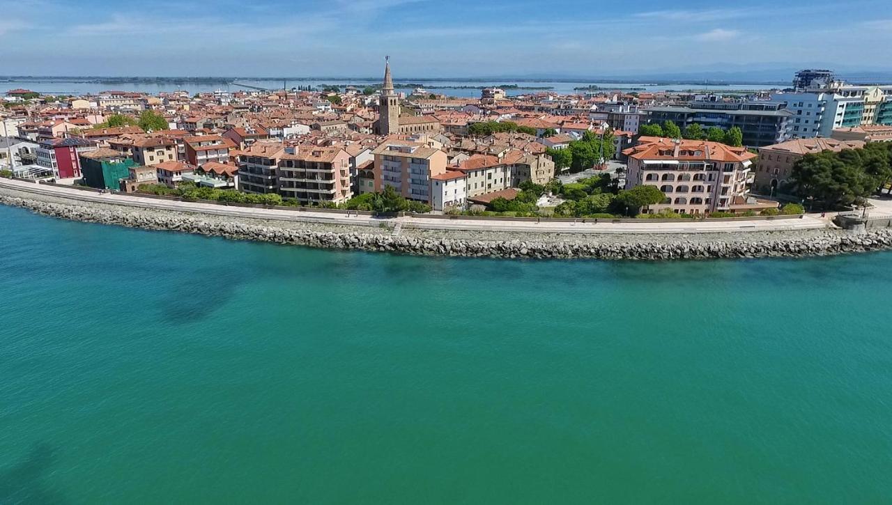 Lounge Del Duca, Centralissimo Bicamere Su Due Livelli - Posto Auto A Richesta Grado Buitenkant foto