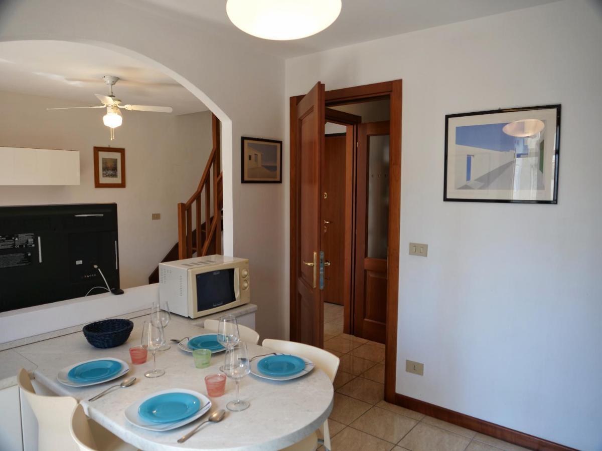 Lounge Del Duca, Centralissimo Bicamere Su Due Livelli - Posto Auto A Richesta Grado Buitenkant foto