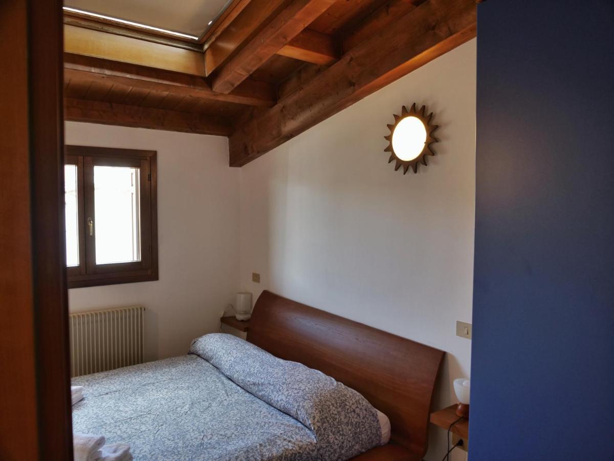 Lounge Del Duca, Centralissimo Bicamere Su Due Livelli - Posto Auto A Richesta Grado Buitenkant foto