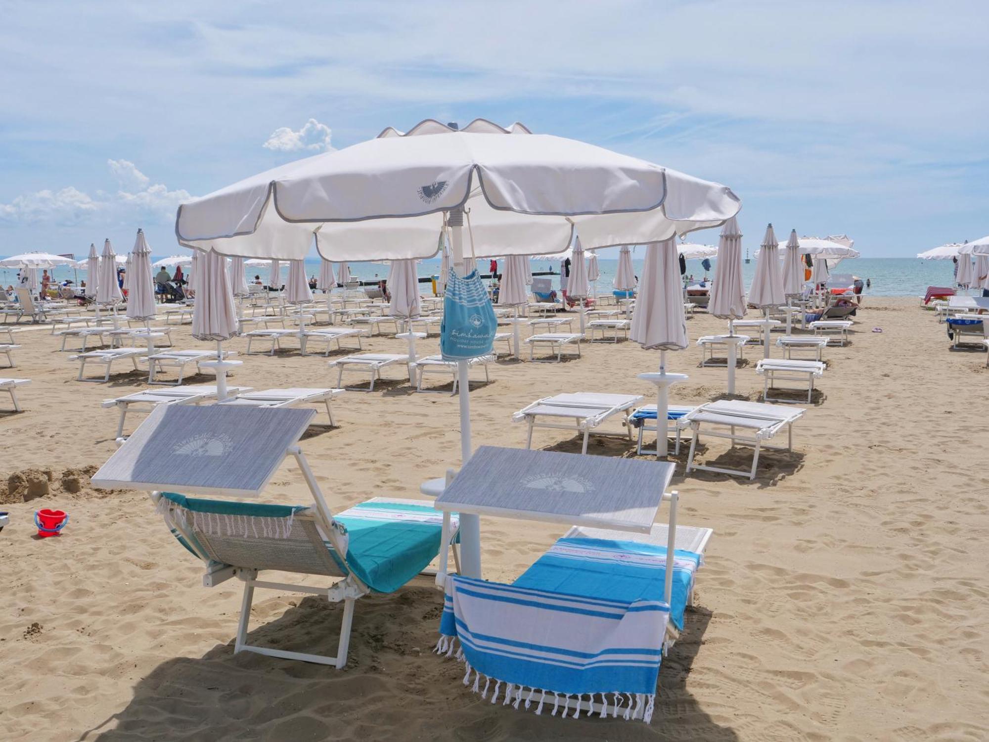 Lounge Del Duca, Centralissimo Bicamere Su Due Livelli - Posto Auto A Richesta Grado Buitenkant foto